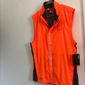 Saucony Men's Performance Jacket - Orange and Black